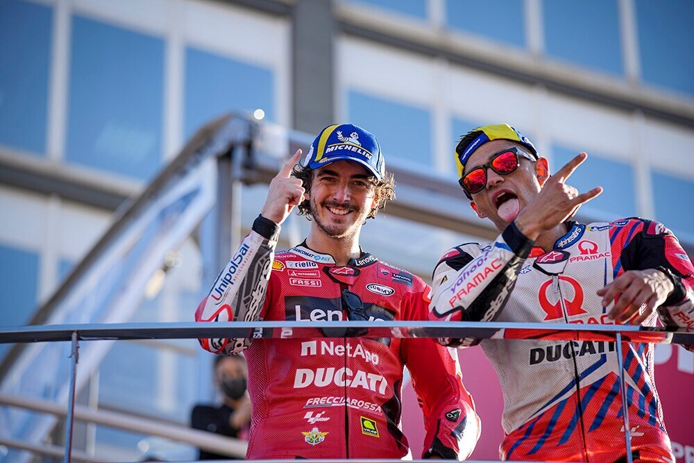 Ducati: la stagione 2021 in un libro